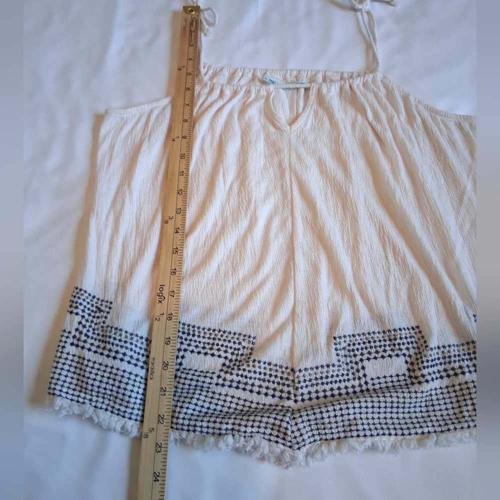 Maurices-Cream Camisole with Embroidered Accent And Fringe Hem. Size L - Picture 8 of 8